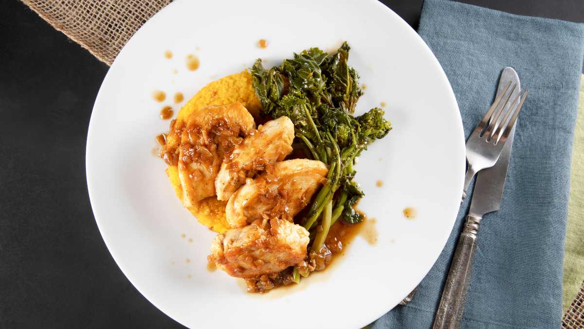 Polenta com Frango e Brócolis