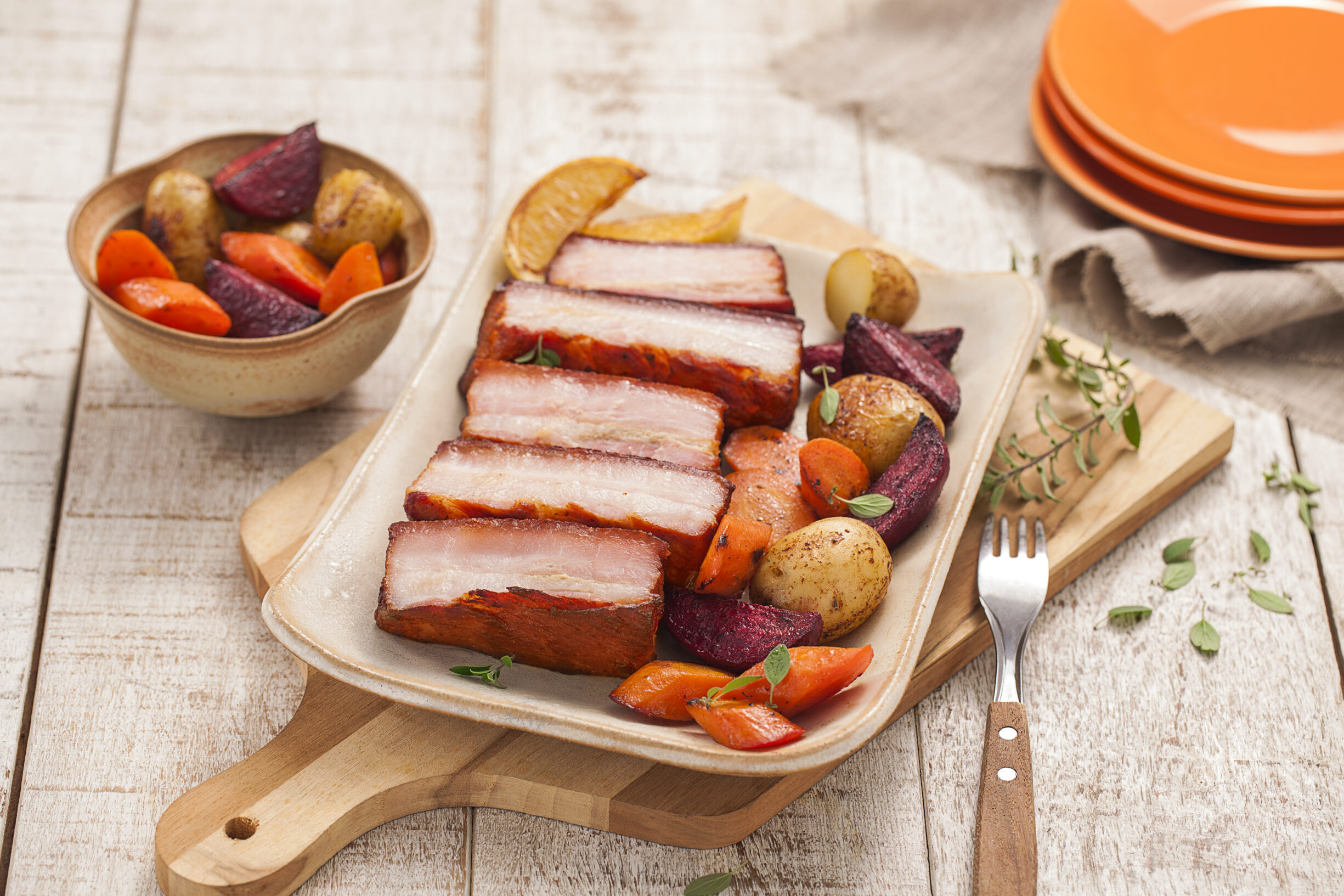 Barriga Grelhada com Cenoura, Cebola, Batata e Beterraba