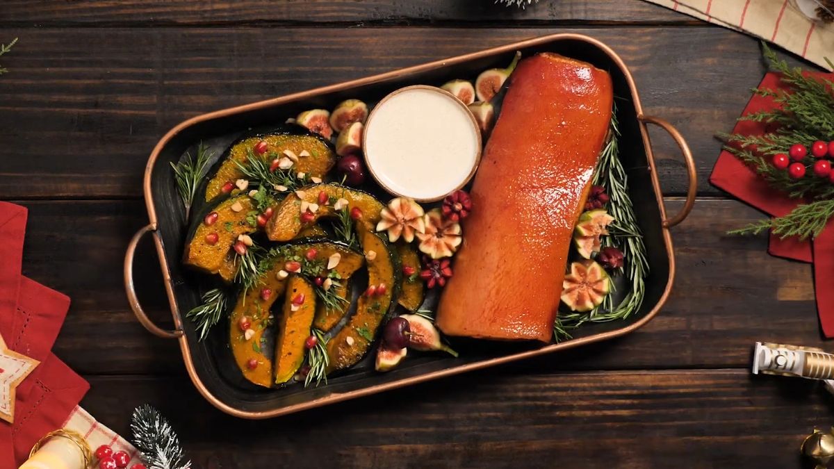 Panceta Assada com Coulis de Alho e Abóbora
