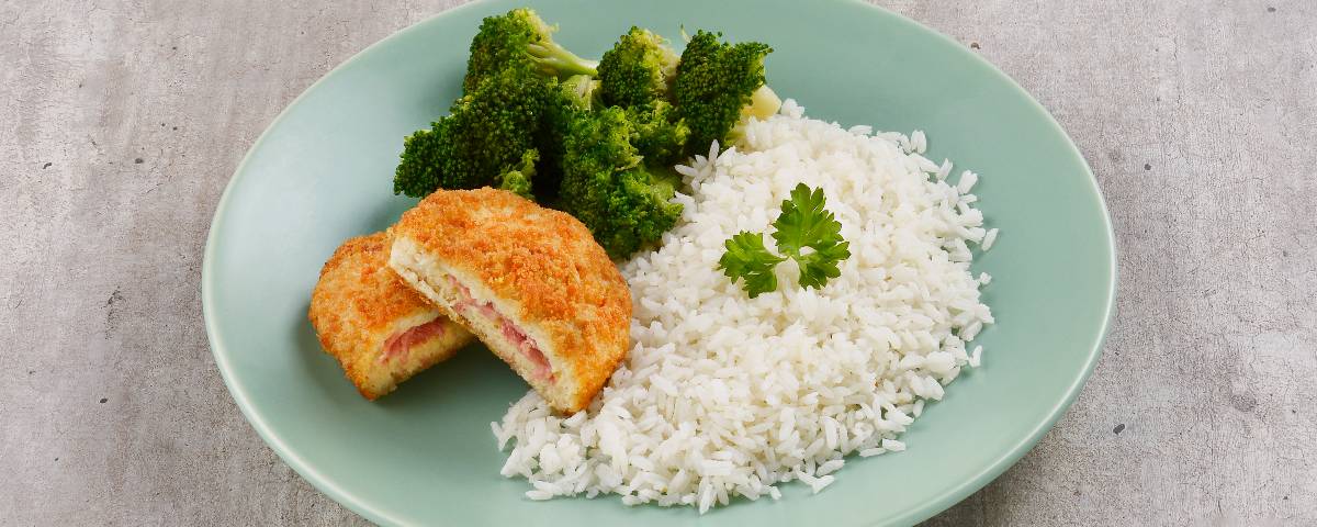 Filé de Frango Empanado com Arroz e Brócolis