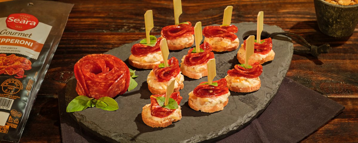 Canapé de Pepperoni