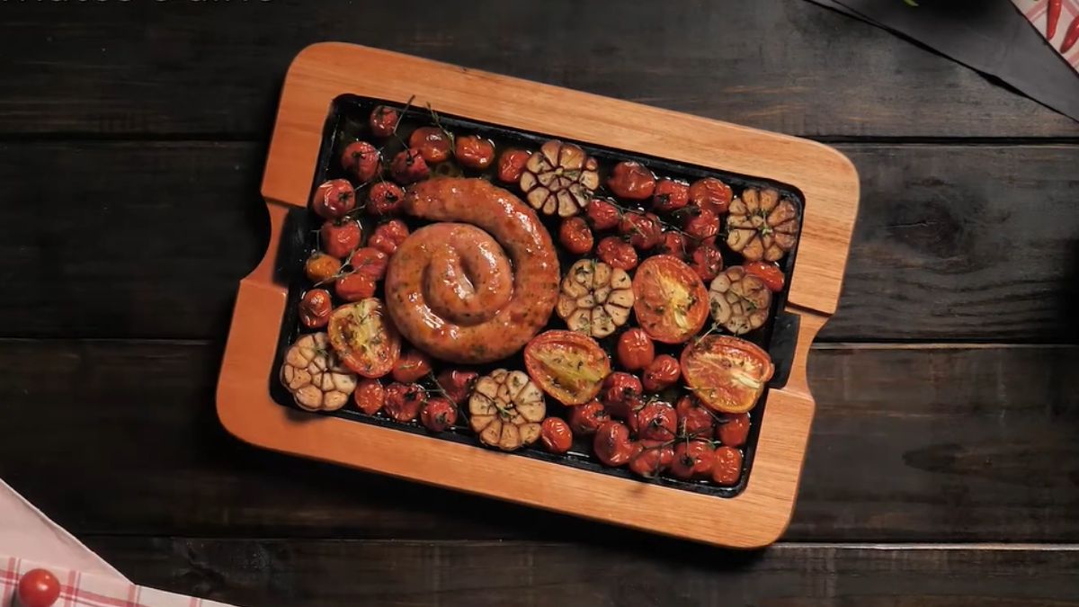 Linguiça Cuiabana com Tomate e Alho